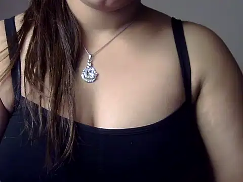 Aaliya02 online show from 5, 10, 2025