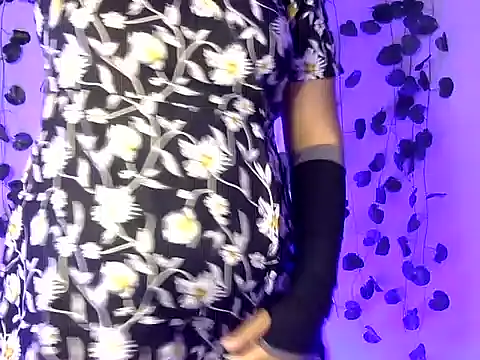 Aaliya02 online show from 16, 12, 2025