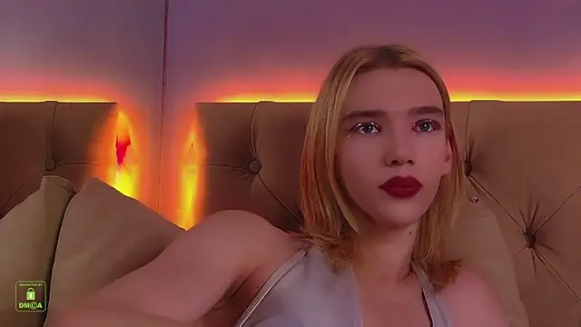 Snapshot of RobertDevine chatting on 27, 11, 2025 RobertDevine online show from 27, 11, 2025