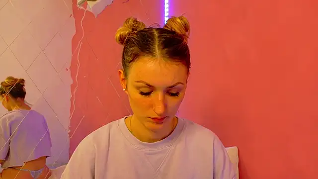 Anaayss  online show from 23, 10, 2025