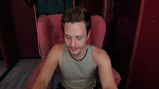 LeoMooree online show from 14, 11, 2025