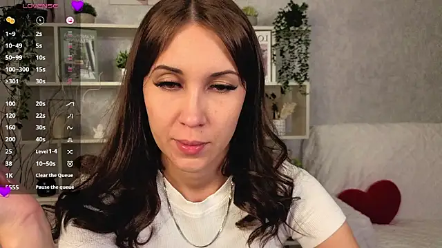 DreamVelour online show from 2, 12, 2025