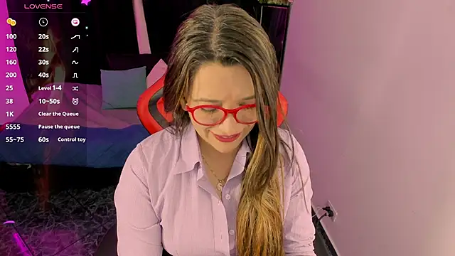 Snapshot of Hanna_MA chatting on 17, 4, 2026 Hanna MA online show from 17, 4, 2026