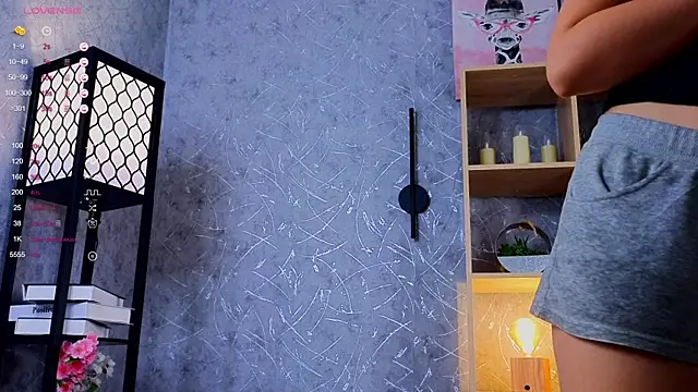 Snapshot of ElenoreReth chatting on 18, 10, 2025 ElenoreReth online show from 18, 10, 2025