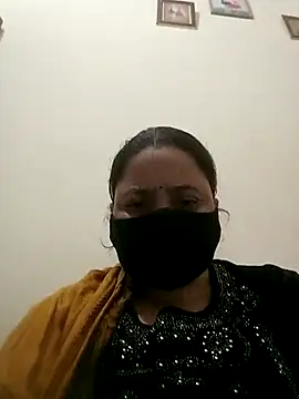 Snapshot of Cute-Purva chatting on 8, 11, 2025 Cute-Purva online show from 8, 11, 2025