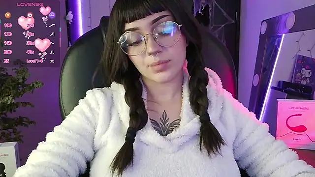 LesRose online show from 21, 10, 2025