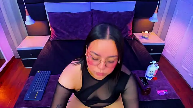 annytovar online show from 28, 9, 2025