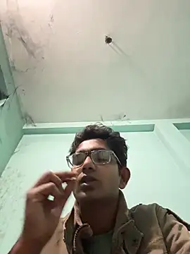 slaveboi9876 online show from 5, 1, 2026