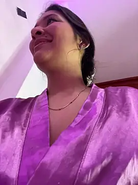 IsabellaJoness  online show from 28, 3, 2026