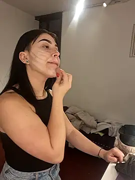 Zafira  online show from 15, 11, 2025