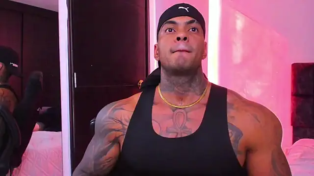 Snapshot of binmontana_ chatting on 24, 9, 2025 binmontana  online show from 24, 9, 2025