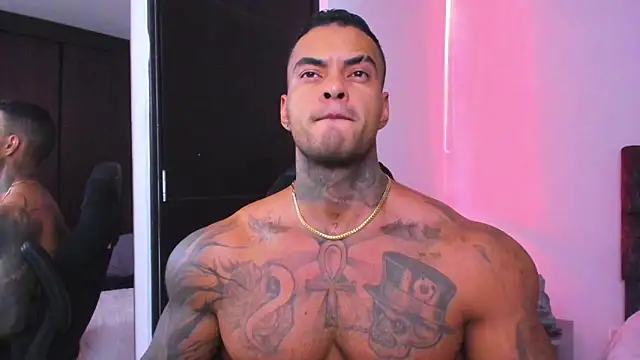 Snapshot of binmontana_ chatting on 7, 10, 2025 binmontana  online show from 7, 10, 2025