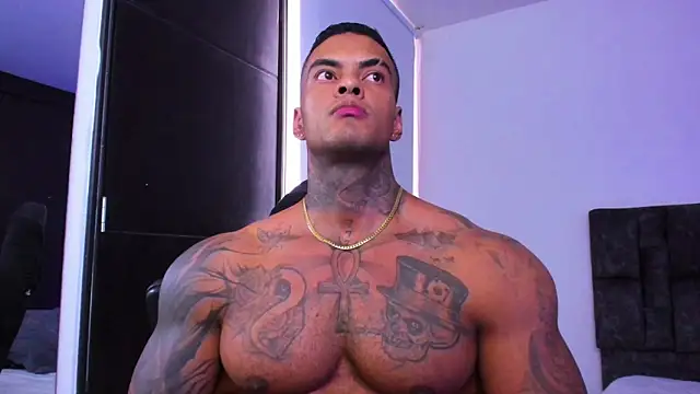 Snapshot of binmontana_ chatting on 9, 10, 2025 binmontana  online show from 9, 10, 2025