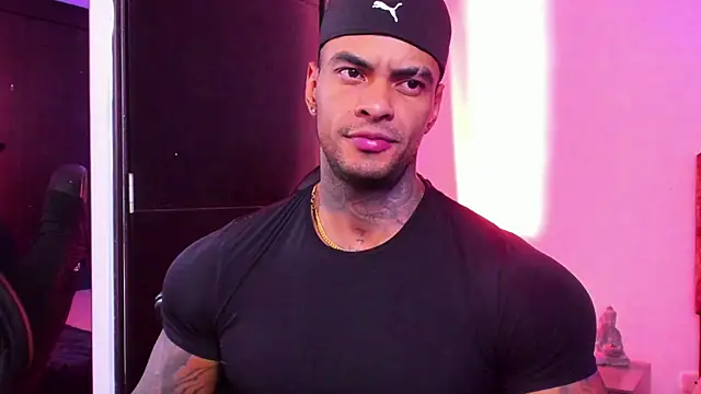 Snapshot of binmontana_ chatting on 24, 10, 2025 binmontana  online show from 24, 10, 2025