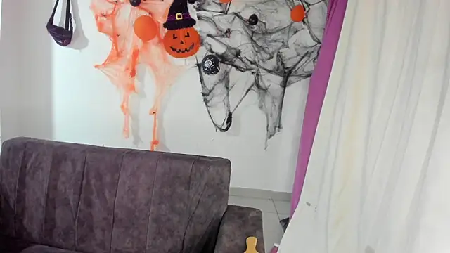 kitty  chs online show from 15, 11, 2025