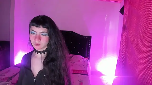 kitty  chs online show from 2, 12, 2025