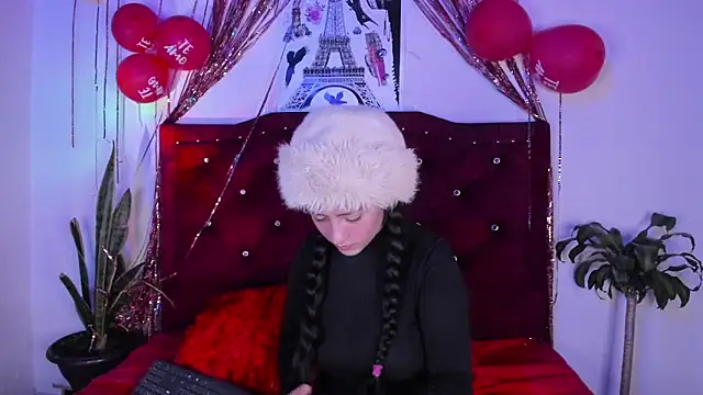 kitty  chs online show from 18, 2, 2026