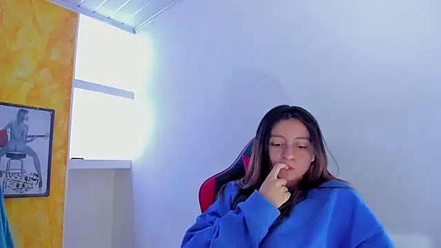 lala clark online show from 12, 2, 2026