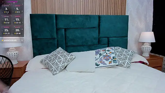 Snapshot of Bunny_boobs__ chatting on 30, 11, 2025 Bunny boobs online show from 30, 11, 2025