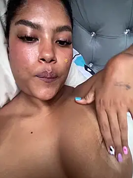 miiabrown18 online show from 6, 11, 2025