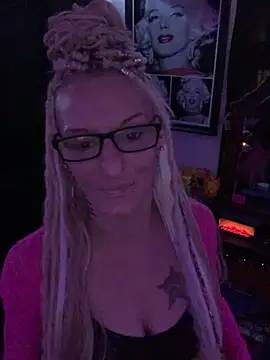 blondebarbiebae online show from 1, 10, 2025