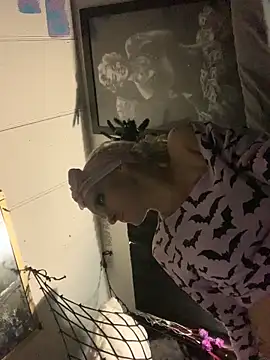 blondebarbiebae online show from 3, 5, 2026