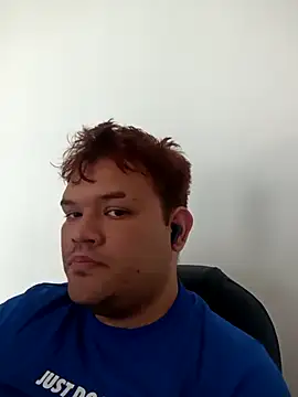 Snapshot of big_bearr chatting on 22, 4, 2026 big bearr online show from 22, 4, 2026