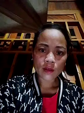 Snapshot of Bonnie-sexy chatting on 15, 10, 2025 Bonnie-sexy online show from 15, 10, 2025