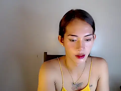 ashley bombshell online show from 8, 11, 2025