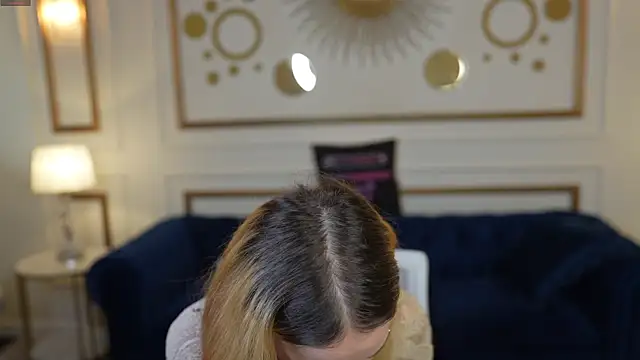 Luchi Sun online show from 22, 10, 2025