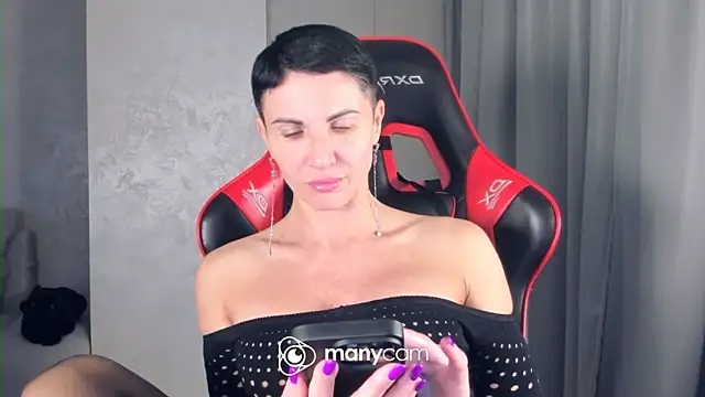 Snapshot of Angel_iam chatting on 18, 4, 2026 Angel iam online show from 18, 4, 2026