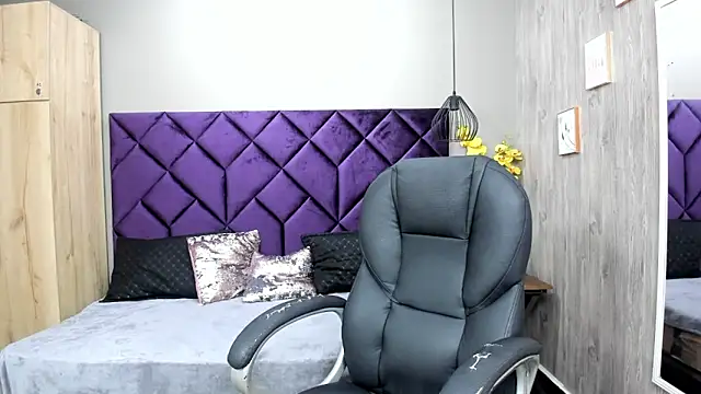 ChloeCampbell03 online show from 7, 11, 2025