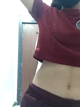 Snapshot of itz_neha chatting on 5, 10, 2025 itz neha online show from 5, 10, 2025