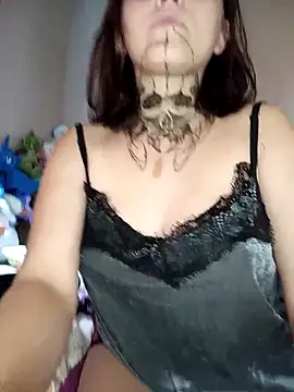 kisette online show from 28, 9, 2025