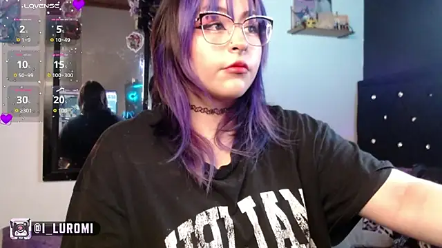 Iluromi online show from 13, 4, 2026