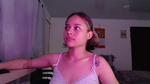 LittleCheerry69 online show from 28, 2, 2026