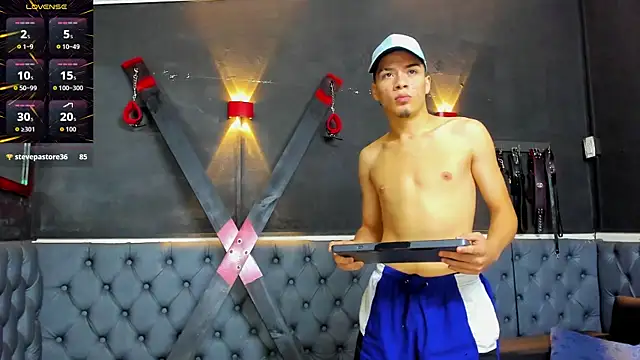 Snapshot of ALEX_MILLER25 chatting on 21, 11, 2025 ALEX MILLER25 online show from 21, 11, 2025