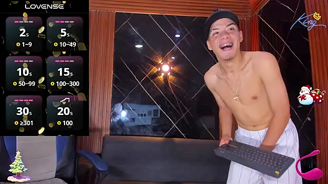 Snapshot of ALEX_MILLER25 chatting on 16, 12, 2025 ALEX MILLER25 online show from 16, 12, 2025