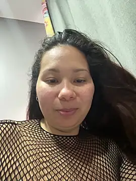 lachinita-32 online show from 18, 10, 2025