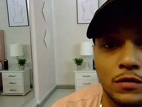 Max Rivers online show from 4, 10, 2025