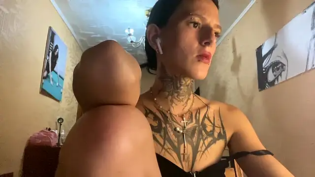 NamBraun online show from 5, 10, 2025