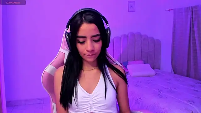 ISABELFORYOU1 online show from 29, 10, 2025