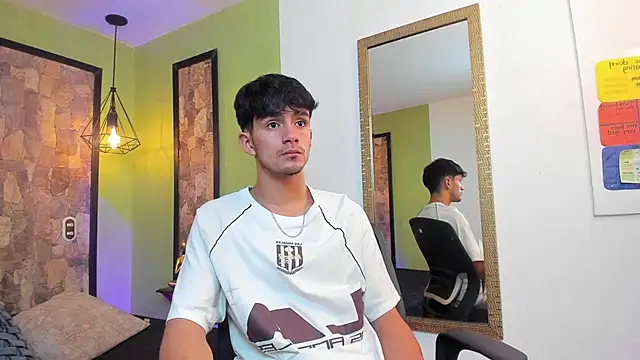 Snapshot of Axel_Draven chatting on 13, 11, 2025 Axel Draven online show from 13, 11, 2025