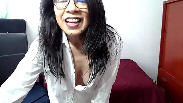 Snapshot of abrilsex23 chatting on 19, 7, 2026 abrilsex23 online show from 19, 7, 2026