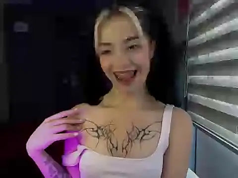 Snapshot of Kittyross chatting on 27, 9, 2025 Kittyross online show from 27, 9, 2025