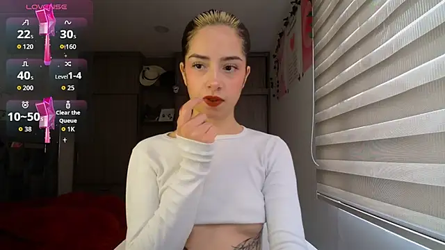 Snapshot of Kittyross chatting on 17, 2, 2026 Kittyross online show from 17, 2, 2026