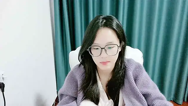 Snapshot of guai00 chatting on 30, 10, 2025 guai00 online show from 30, 10, 2025