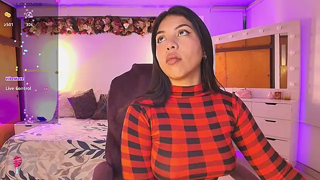 Snapshot of kloe28 chatting on 15, 1, 2026 kloe28 online show from 15, 1, 2026