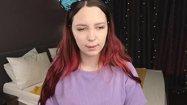 Monica  Queen online show from 11, 11, 2025