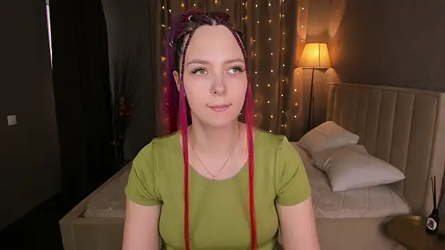 Monica  Queen online show from 15, 1, 2026